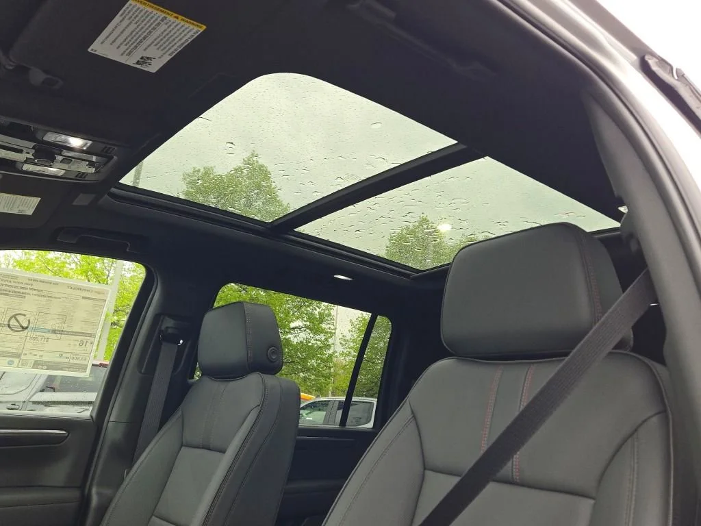 2026 Chevrolet Suburban RST - Photo 28