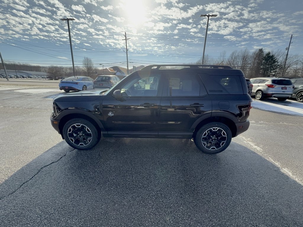 2025 Ford Bronco Sport Outer Banks - Photo 2
