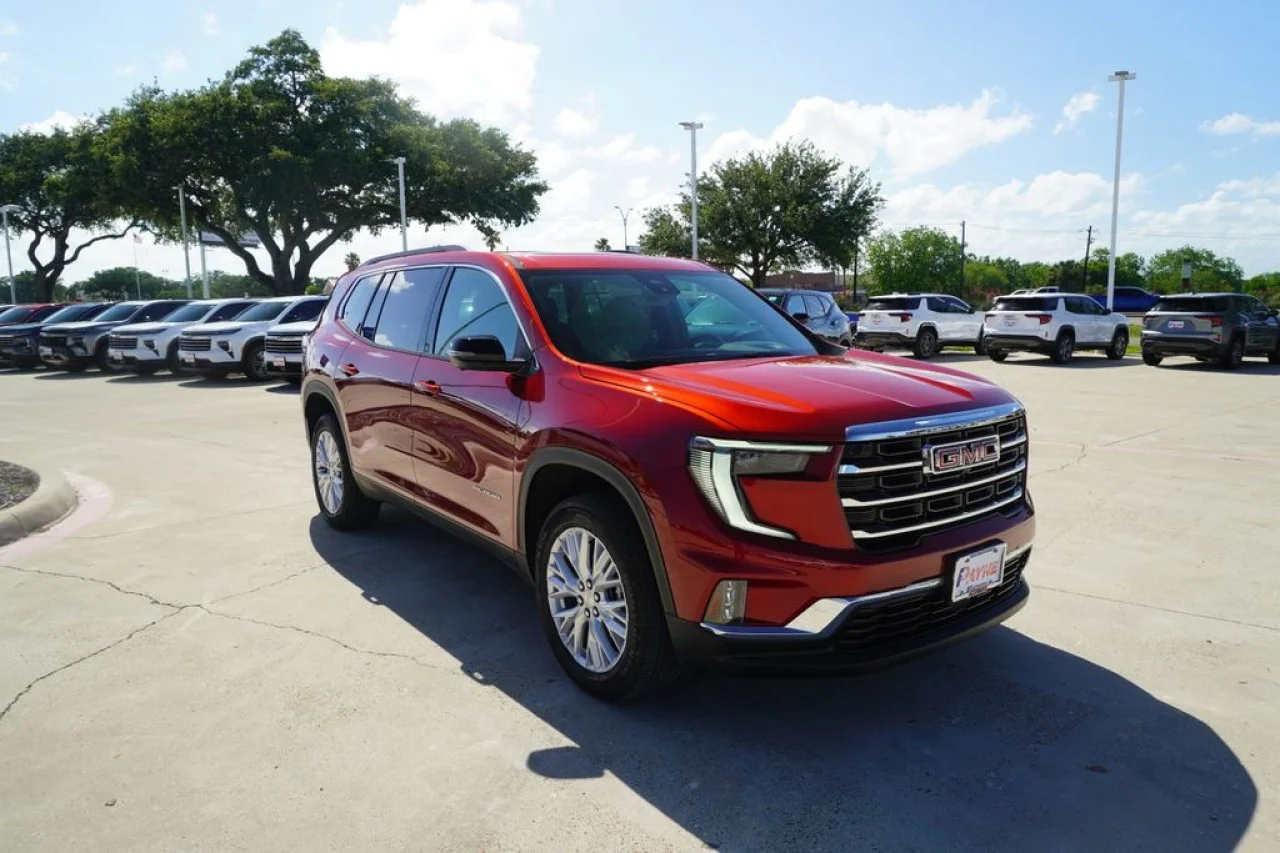 2026 GMC Acadia Elevation - Photo 3