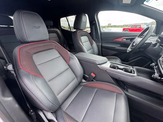 Used 2024 White Chevrolet RS image 27