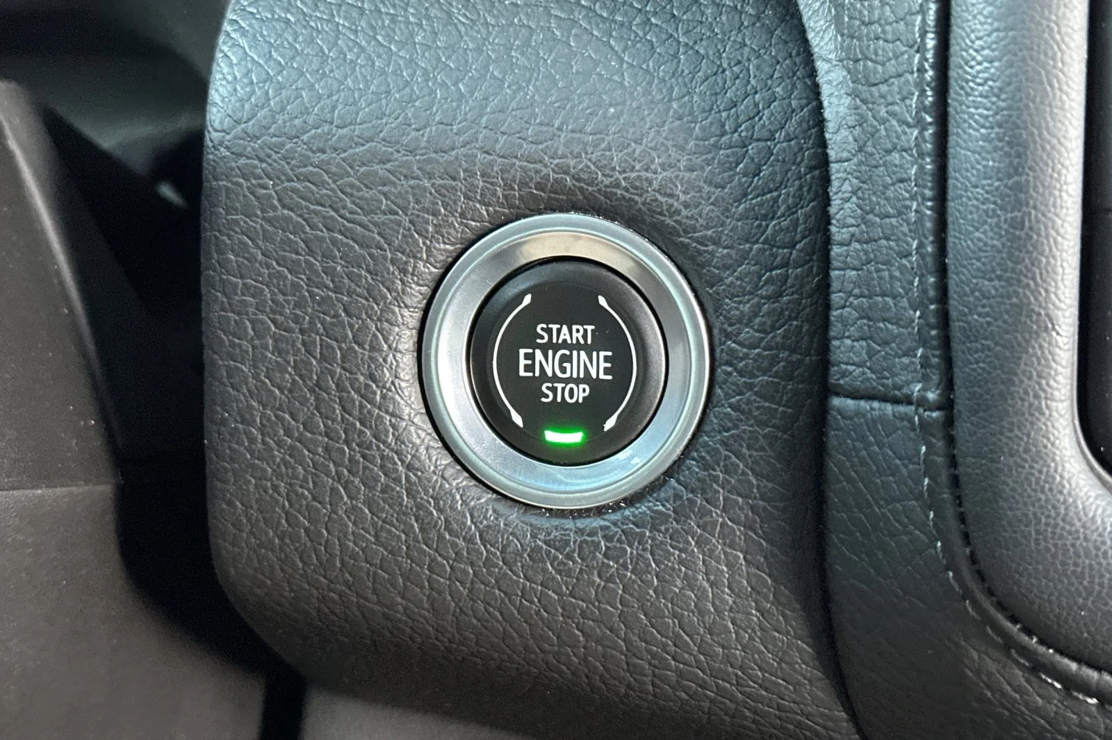 Used 2021 Gray GMC Denali image 23