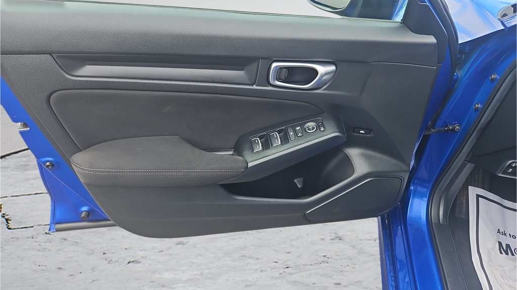 Used 2024  Honda Sport image 20