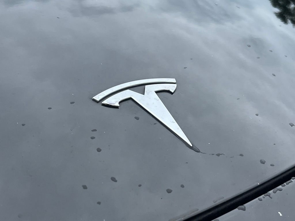Used 2022 Black Tesla Performance image 11