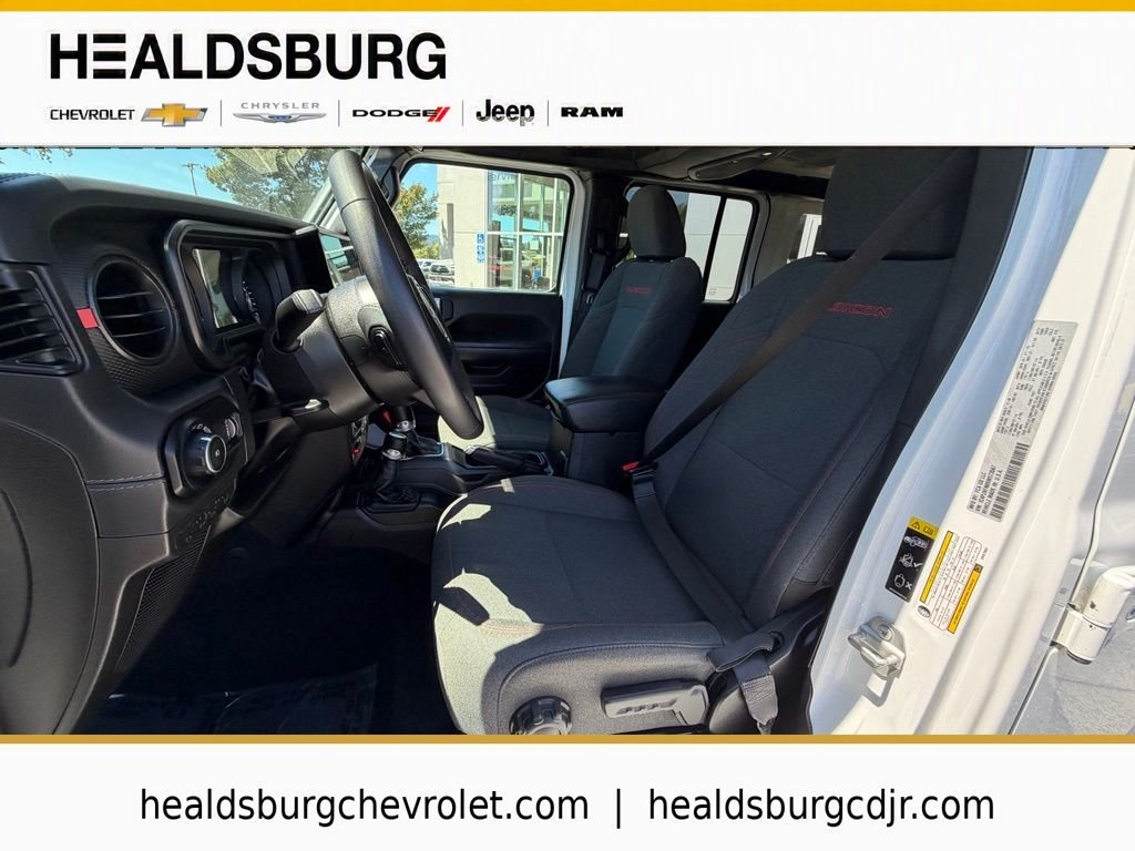 2025 Jeep Wrangler 4-Door Rubicon - Photo 10