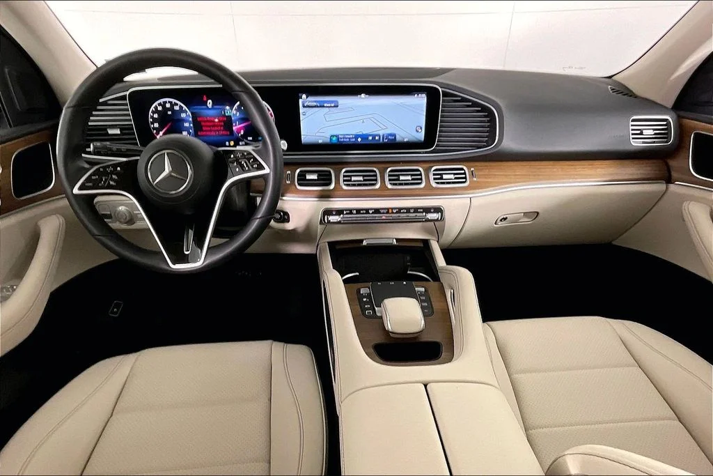 2026 Mercedes-Benz GLE GLE450 - Photo 13