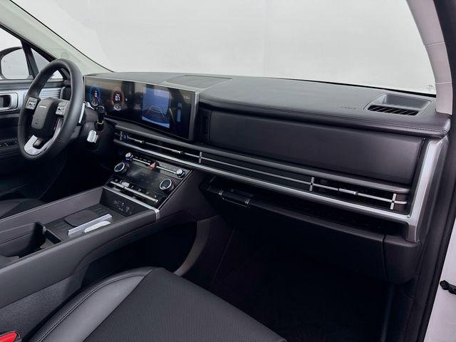 New 2026 White Hyundai SEL FWD image 45
