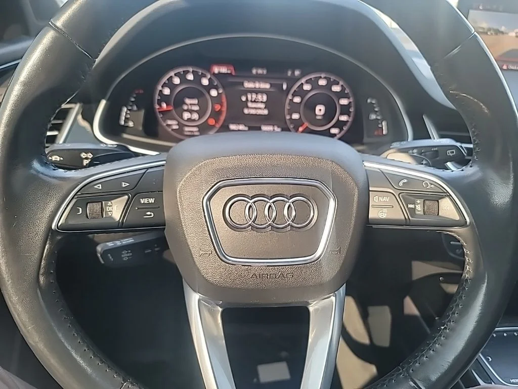 Used 2019 Black Audi 55 Prestige image 24