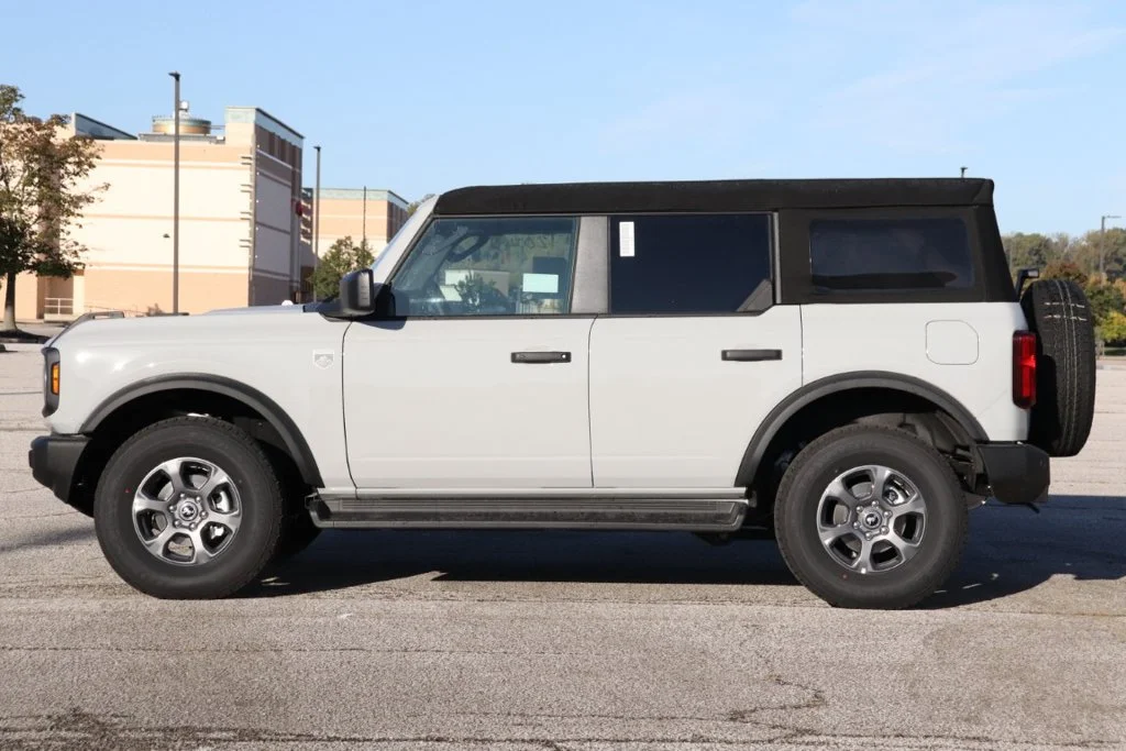 New 2026 Avalanche Gray Ford Big Bend® image 6
