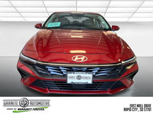 Used 2025 Red Hyundai Limited image 9