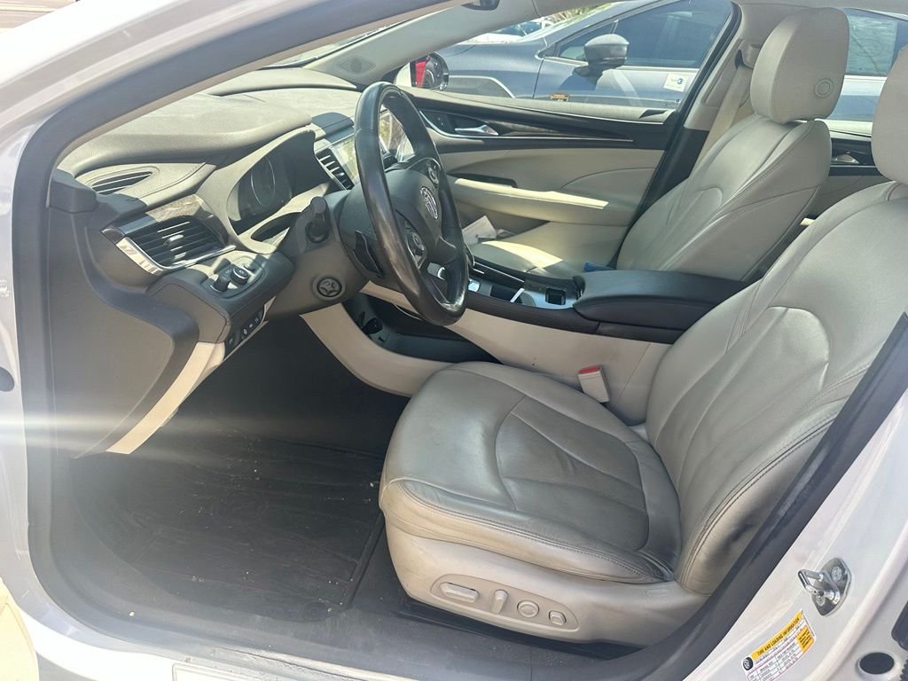 Used 2018 White Buick Premium I Group image 13
