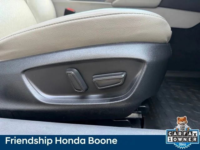 Used 2022 Beige Toyota XLE image 44