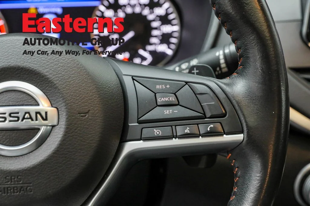 Used 2022 Gray Nissan 2.5 SR image 16
