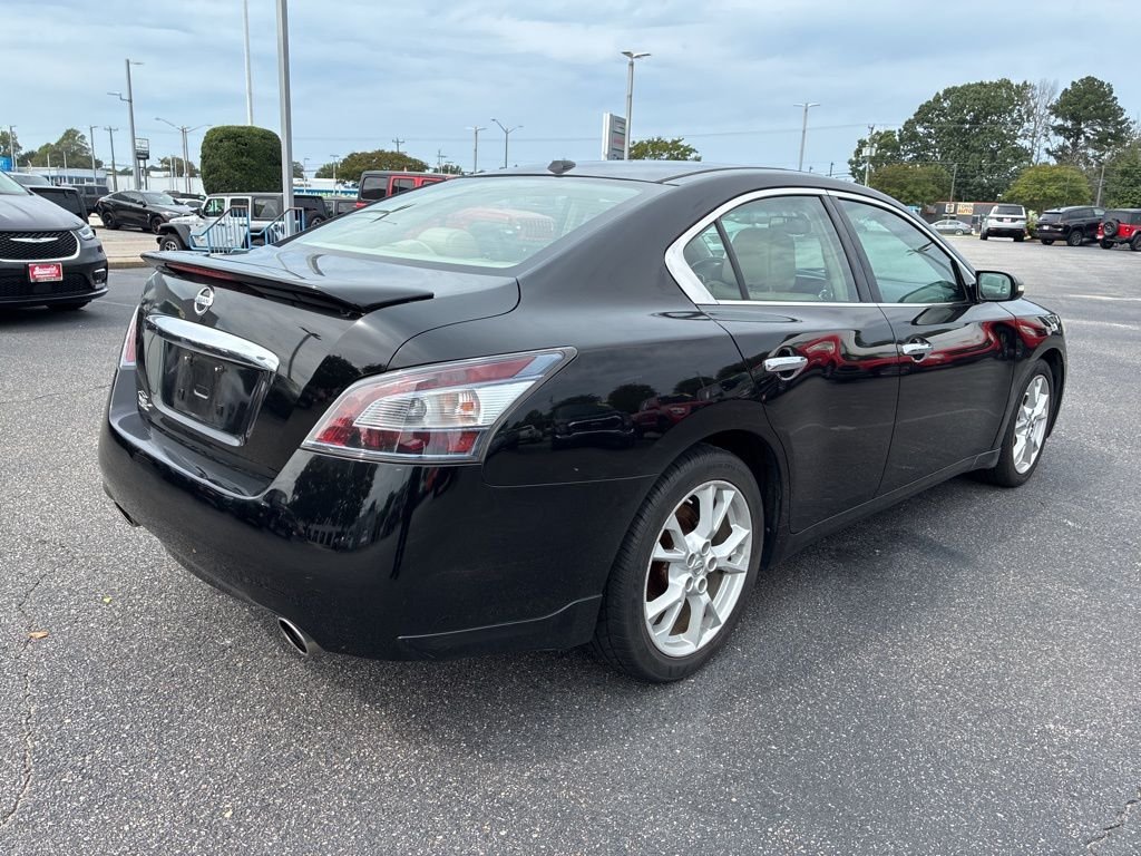 2014 Nissan Maxima SV photo 4