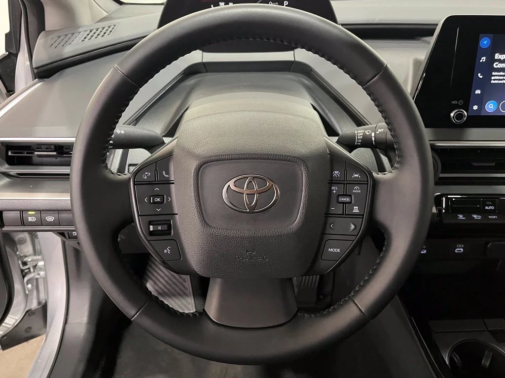 Used 2025 Gray Toyota LE image 20