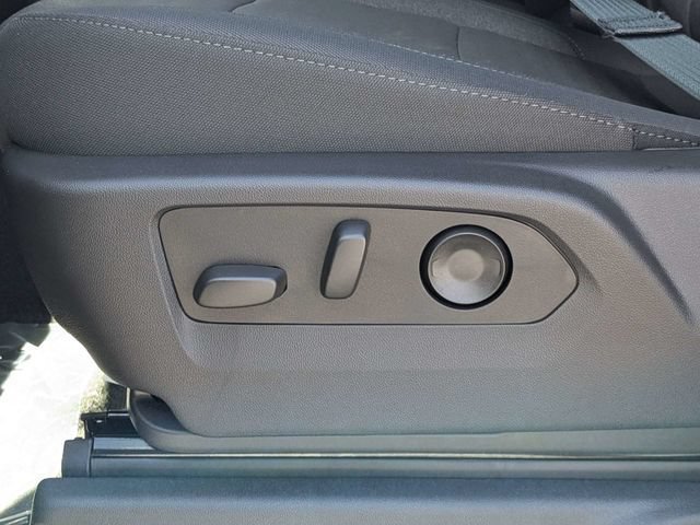 2026 Chevrolet Silverado 2500 HD Custom - Photo 19
