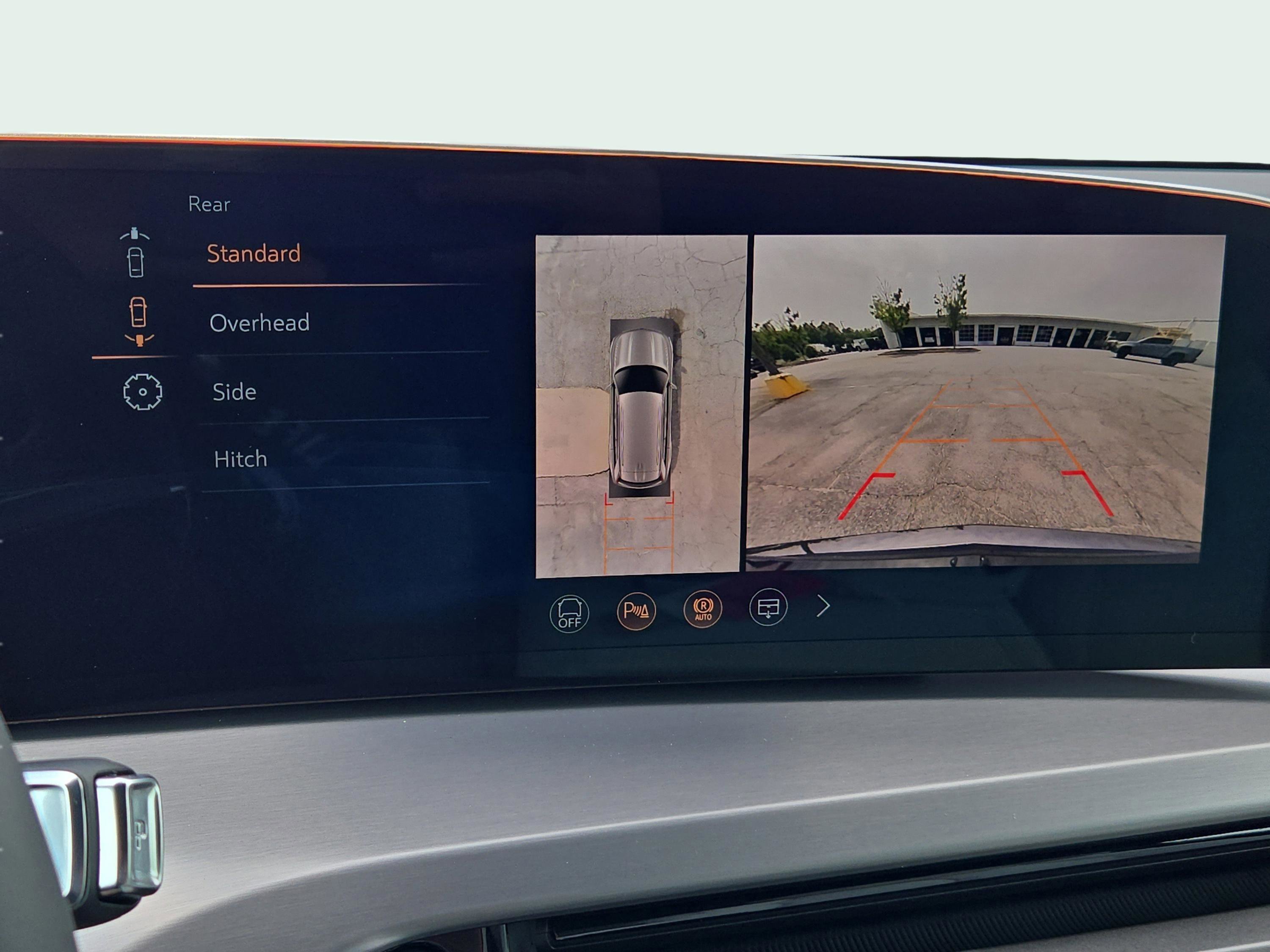 2026 Cadillac VISTIQ Sport - Photo 36