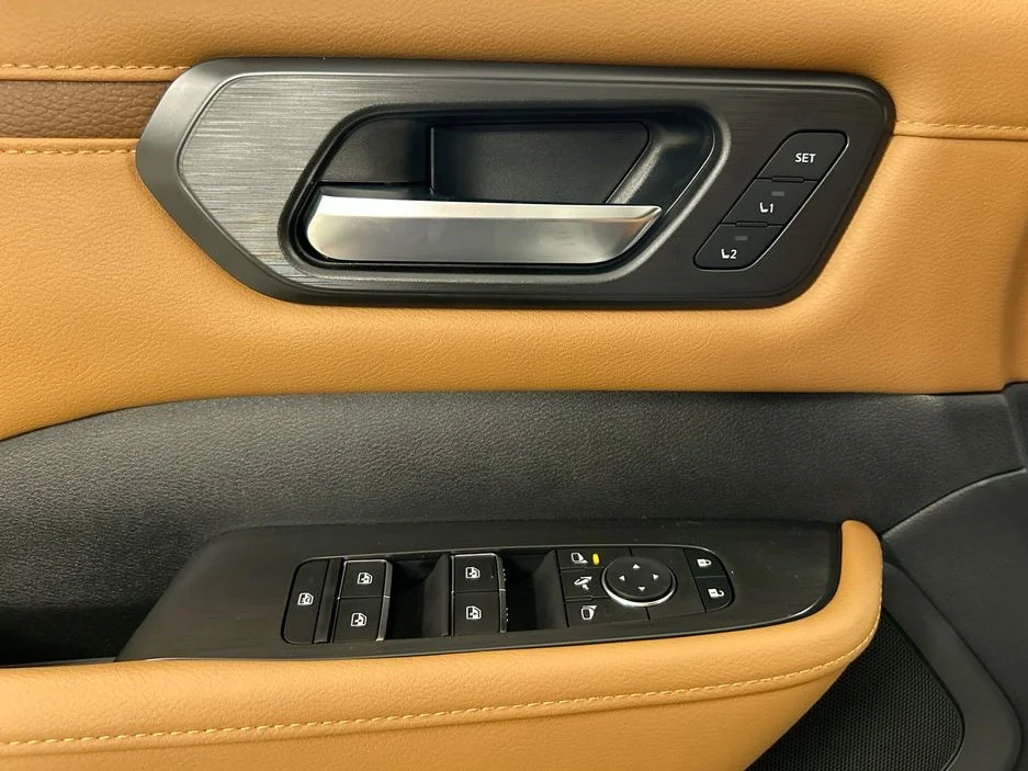 2026 Nissan Armada SL - Photo 17