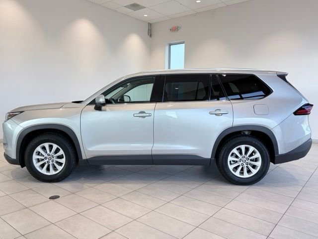 Certified Used 2025 Celestial Silver Metallic Toyota XLE image 5
