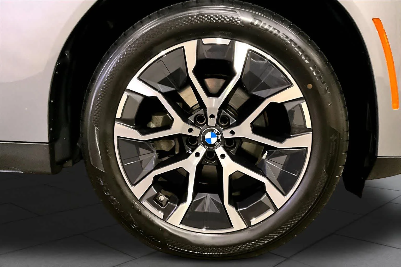 Used 2026 Skyscraper Grey Metallic BMW 30 xDrive image 10