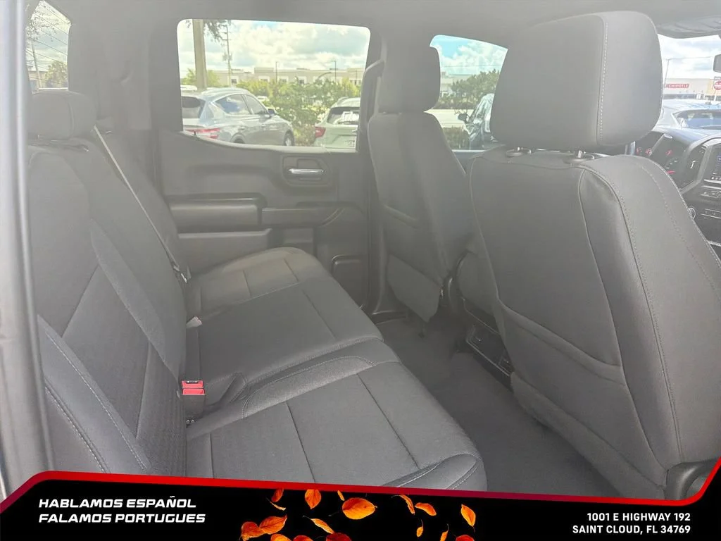 Used 2023 BLACK Chevrolet Custom image 31
