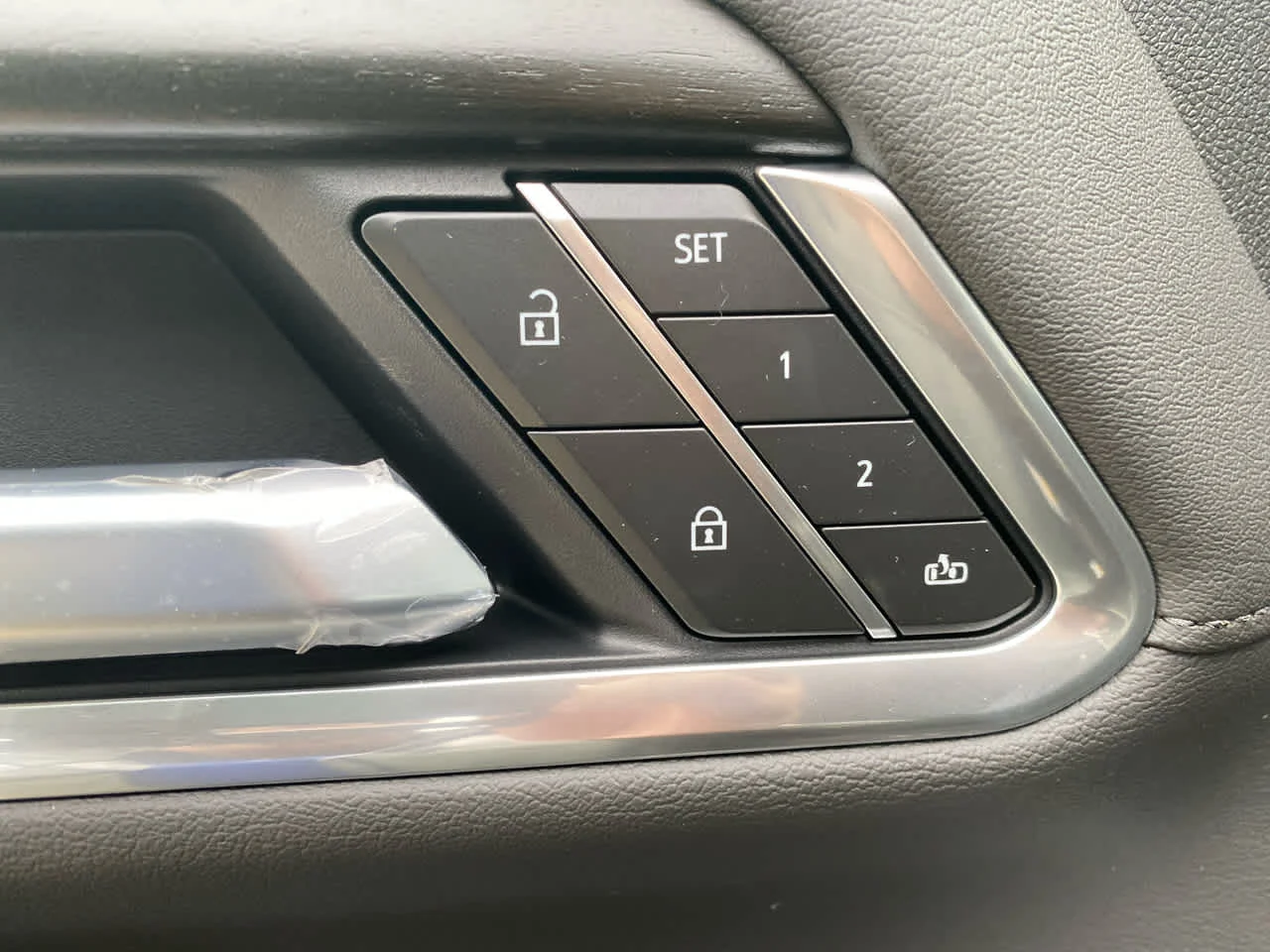 2026 GMC Sierra 2500HD Denali - Photo 11