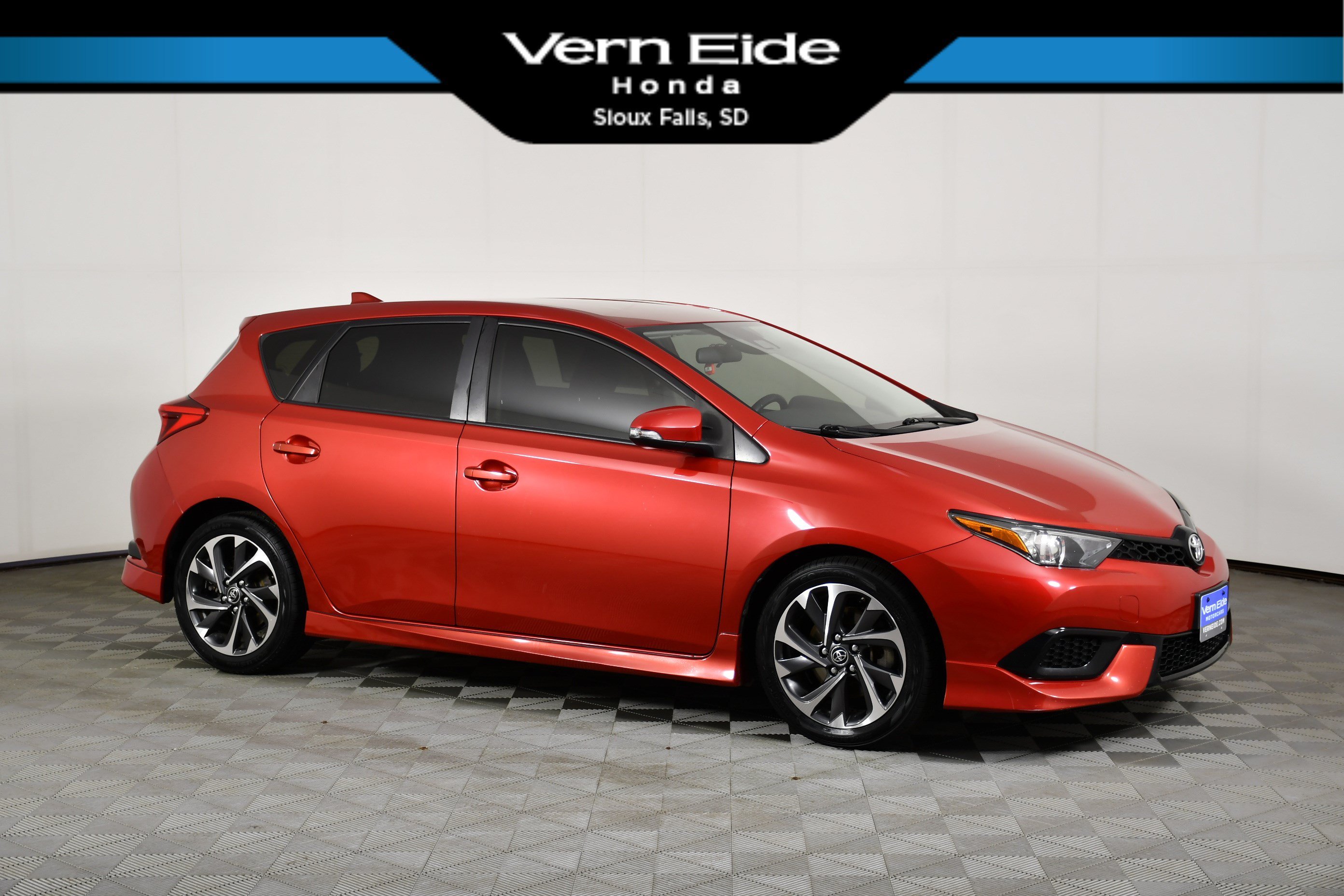 2018 Toyota Corolla iM CVT's photo