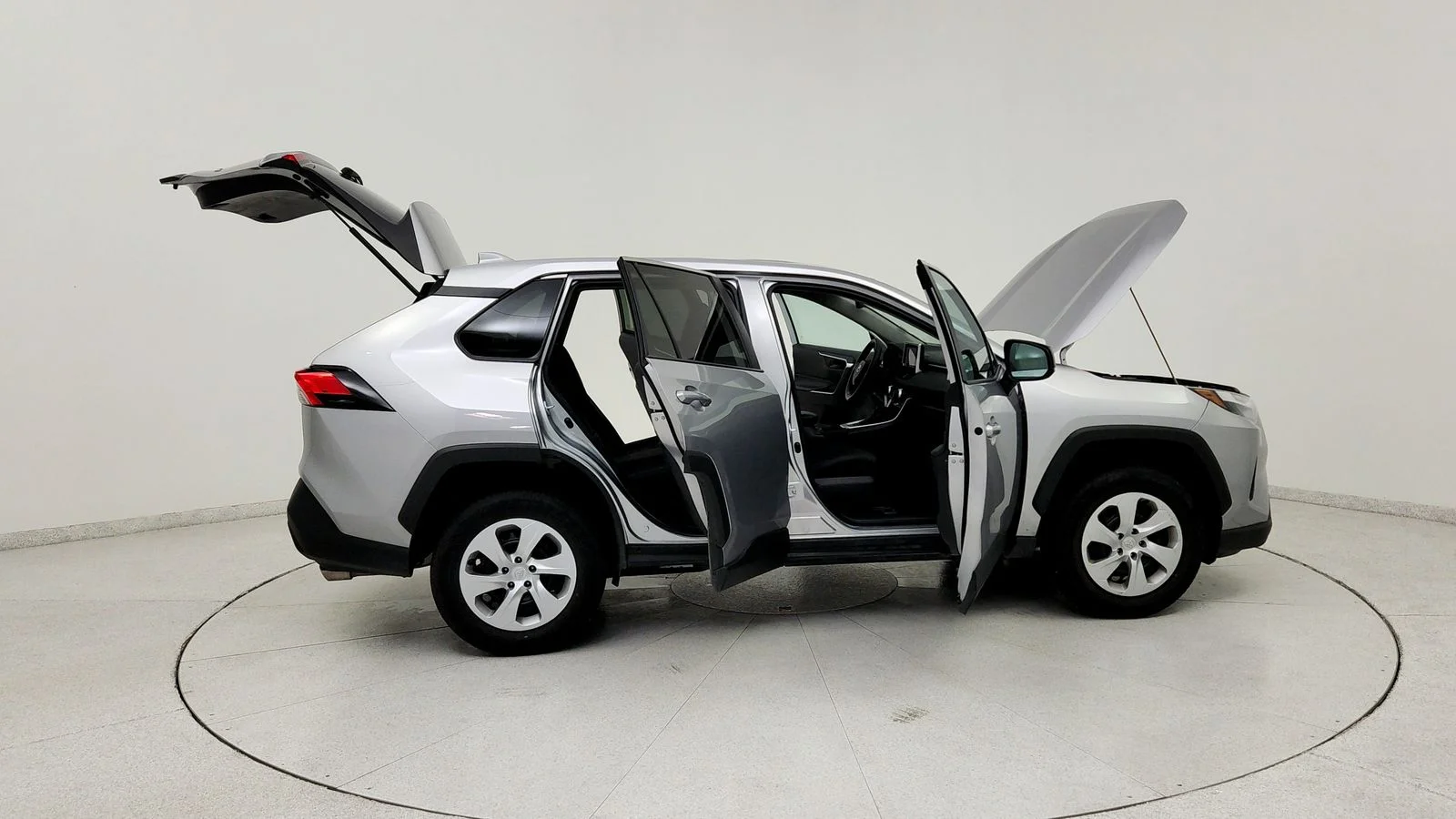 Used 2025 Silver Toyota LE image 14