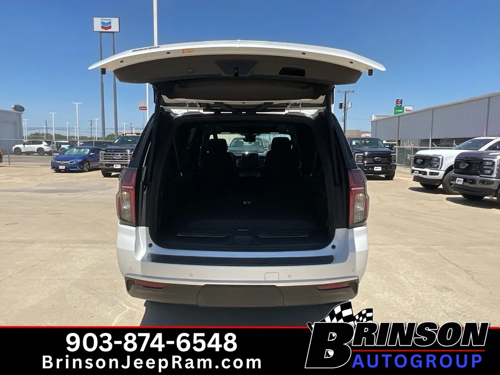 Used 2024 Iridescent Pearl Tricoat Chevrolet High Country image 12