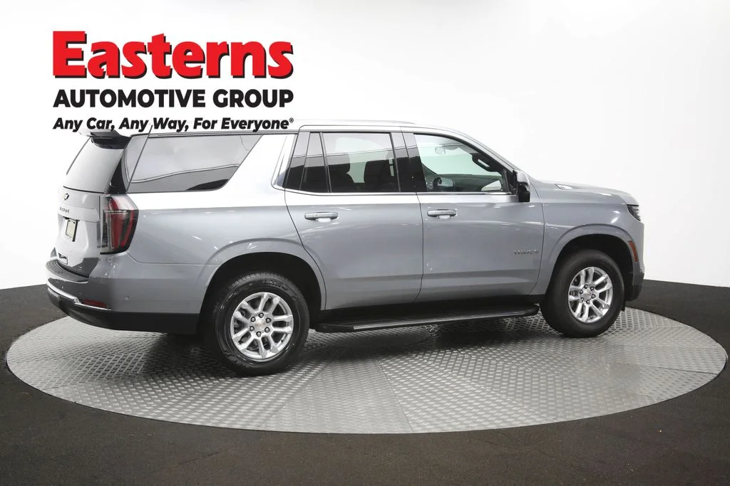 Used 2025 Gray Chevrolet LT image 46
