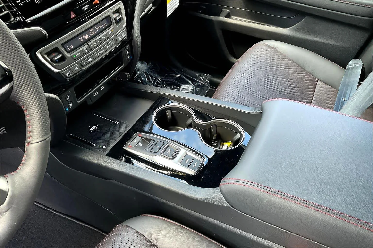 New 2026 Sonic Gray Pearl Honda Black Edition image 7