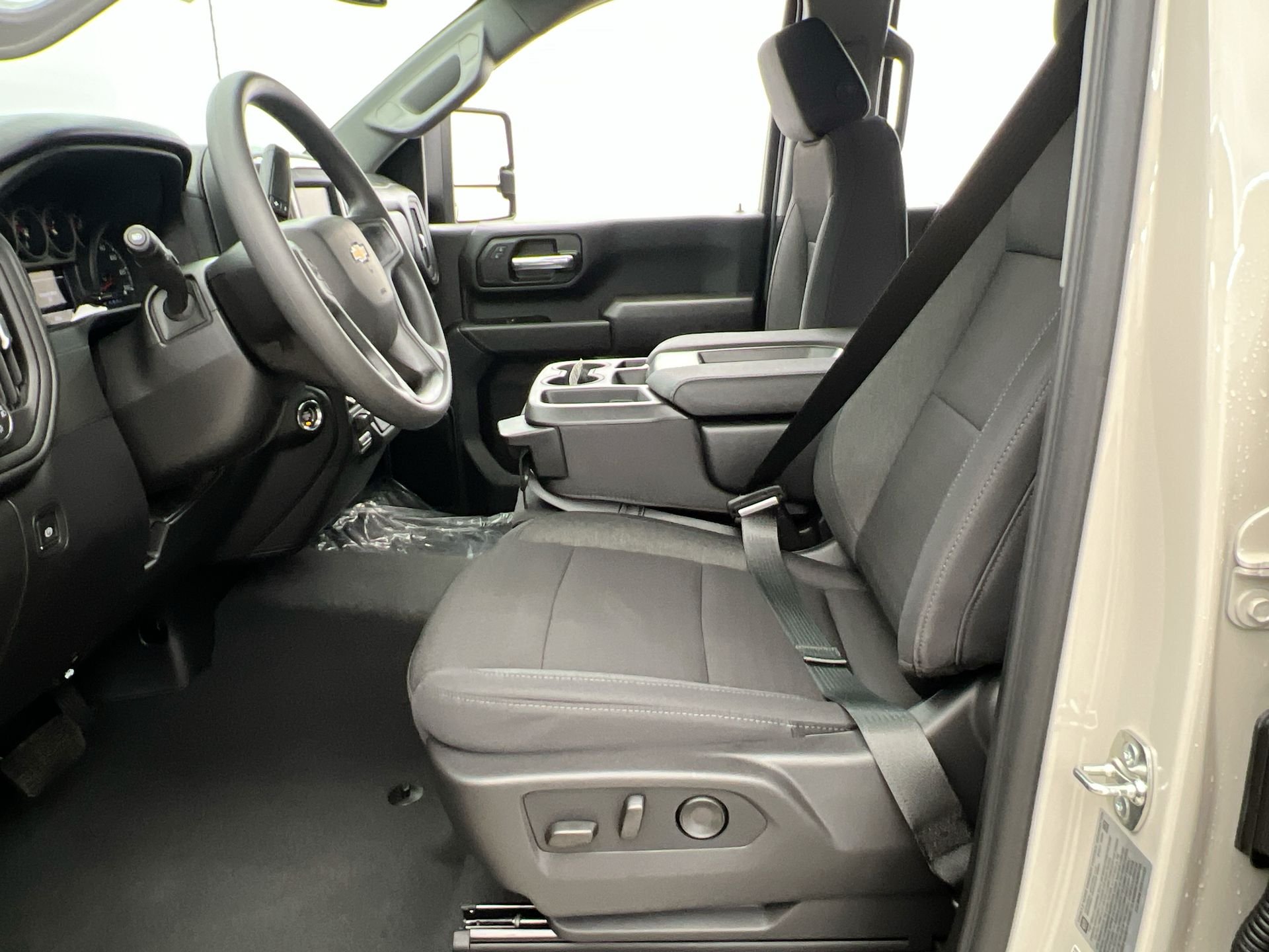 2026 Chevrolet Silverado 2500 HD Custom - Photo 63