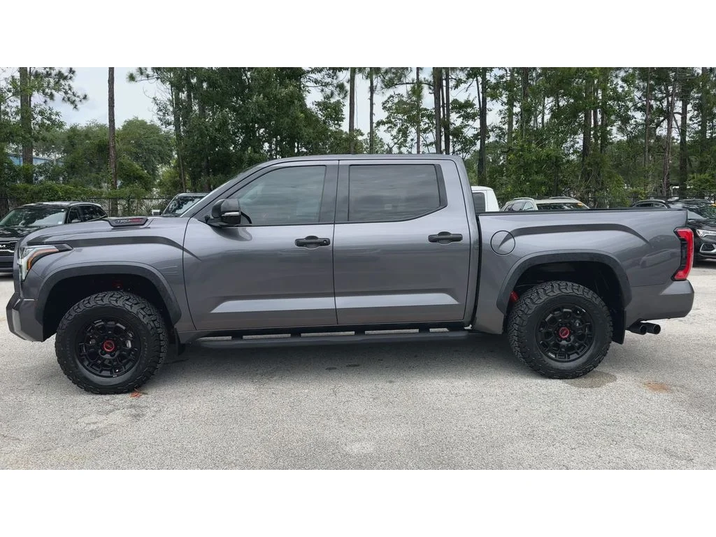 2023 Toyota Tundra TRD Pro - Photo 6