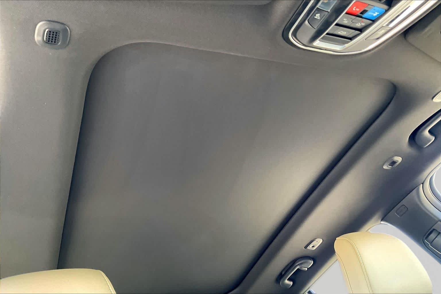 Used 2025 Velvet Red Pearlcoat Jeep Limited image 14