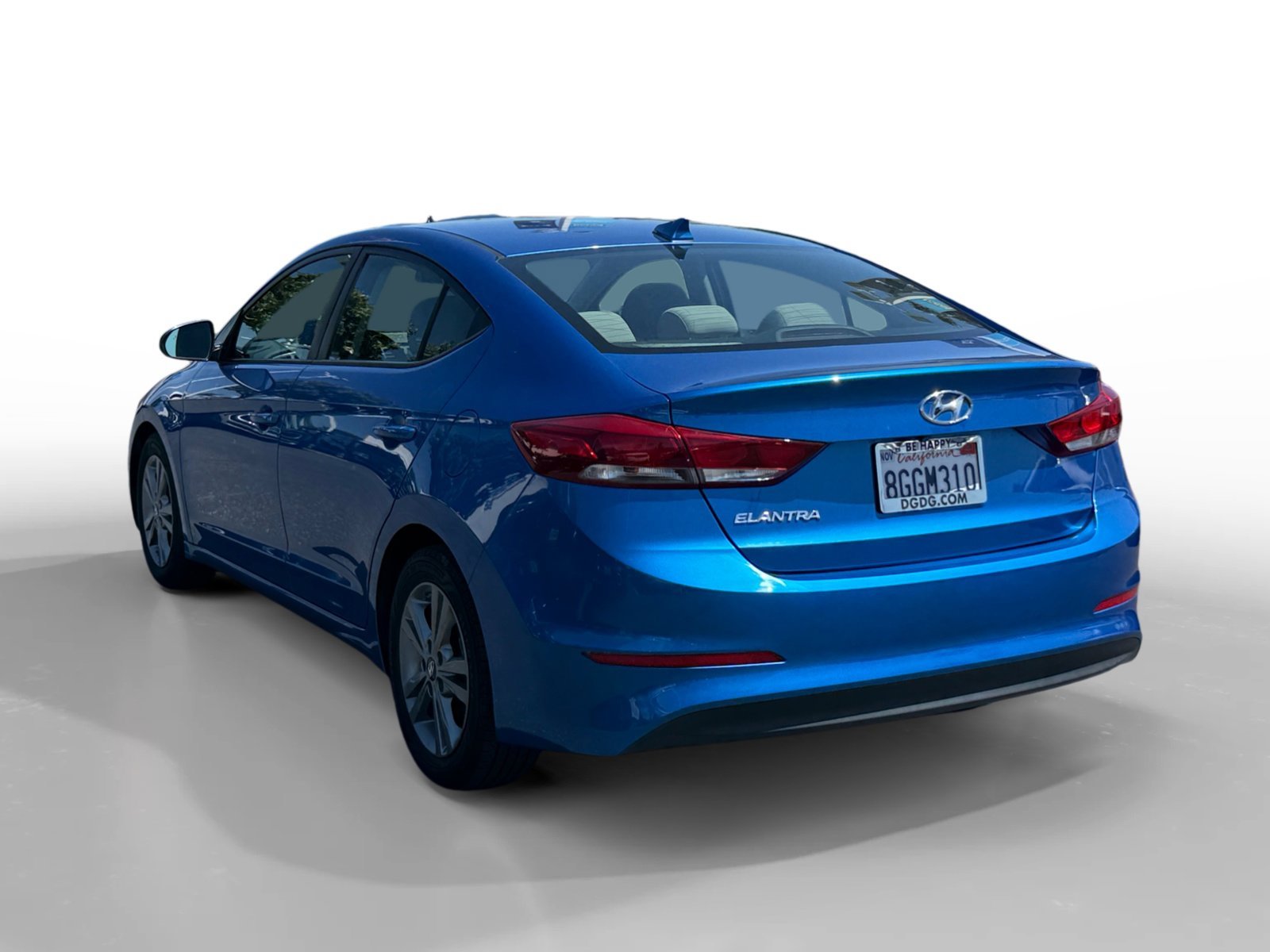 Used 2018 Electric Blue Hyundai SEL image 3