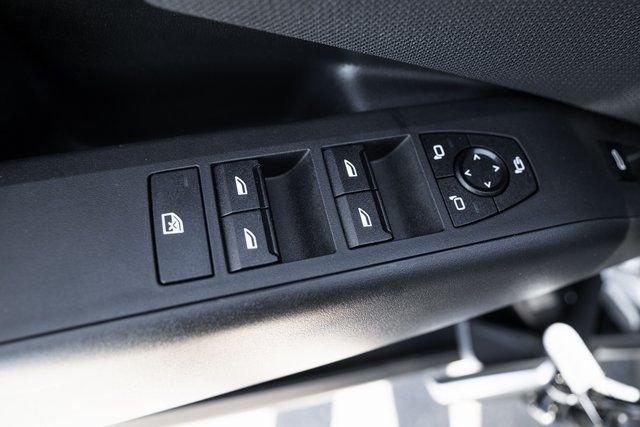 2025 BMW X3 30 - Photo 20