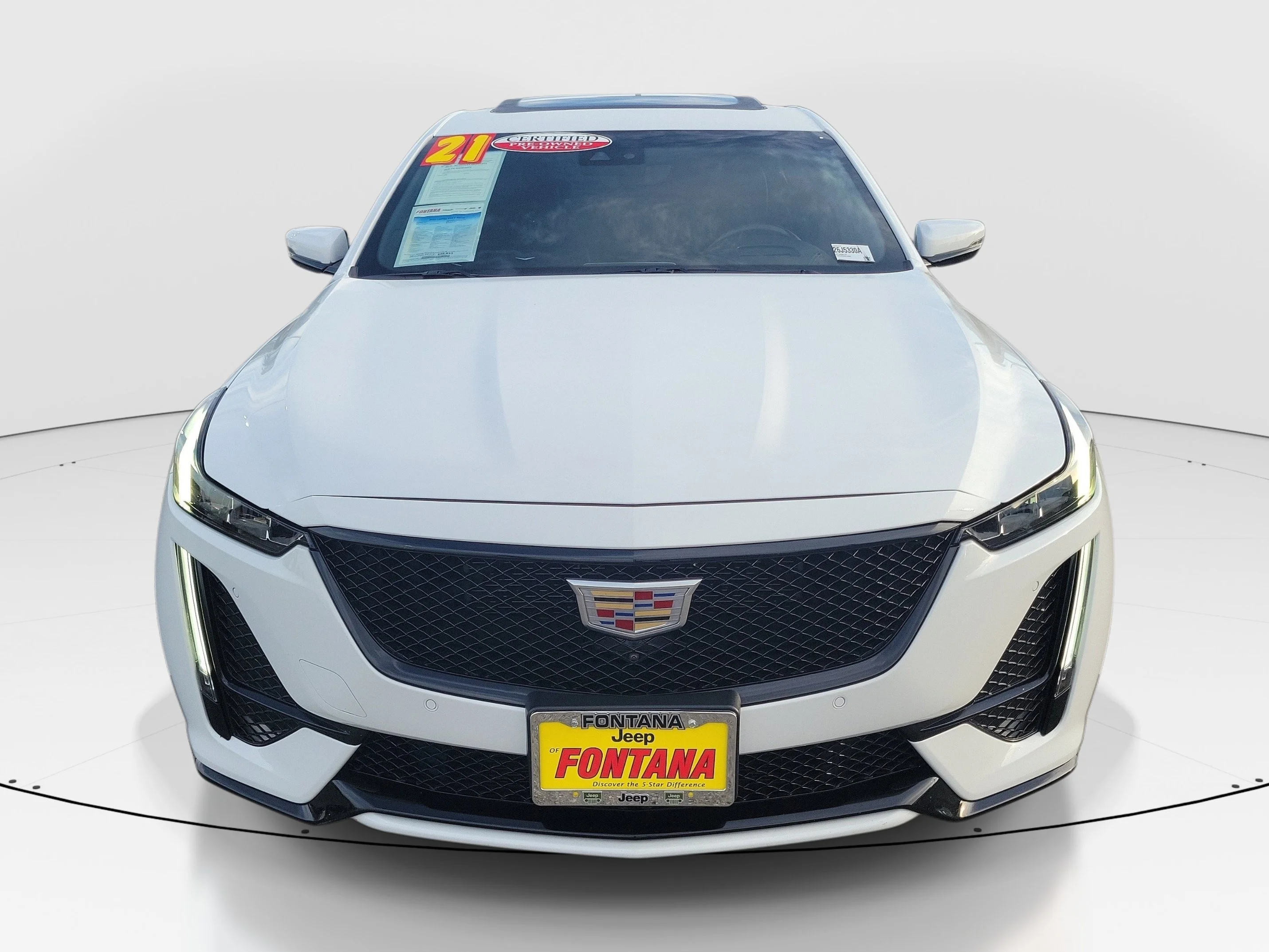 Used 2021 White Cadillac V-Series image 9