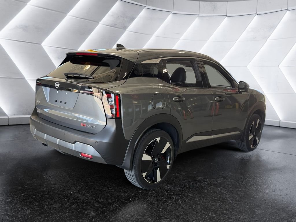 Used 2025 Gray Nissan SR image 4