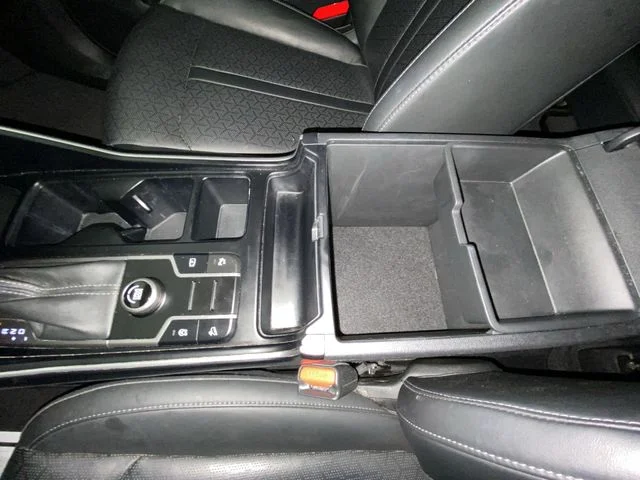 Used 2023 Silver Kia S image 21
