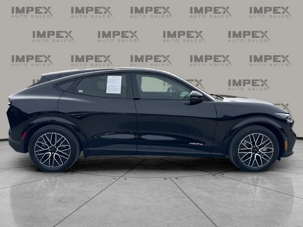 Used 2025 Black Ford Premium image 6