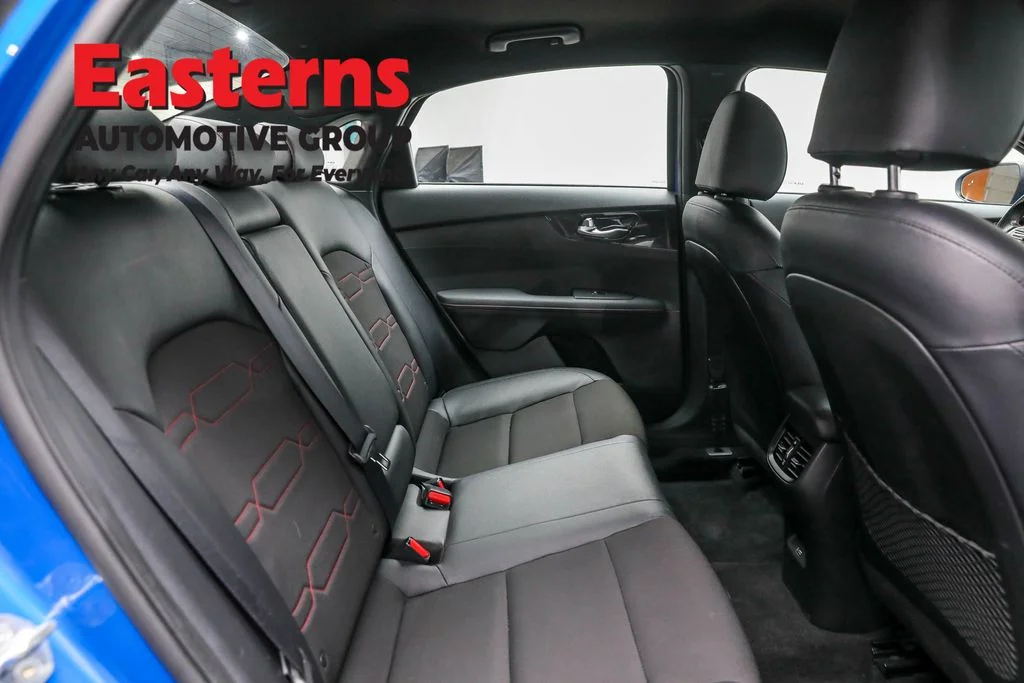 Used 2023 Blue Kia GT image 23