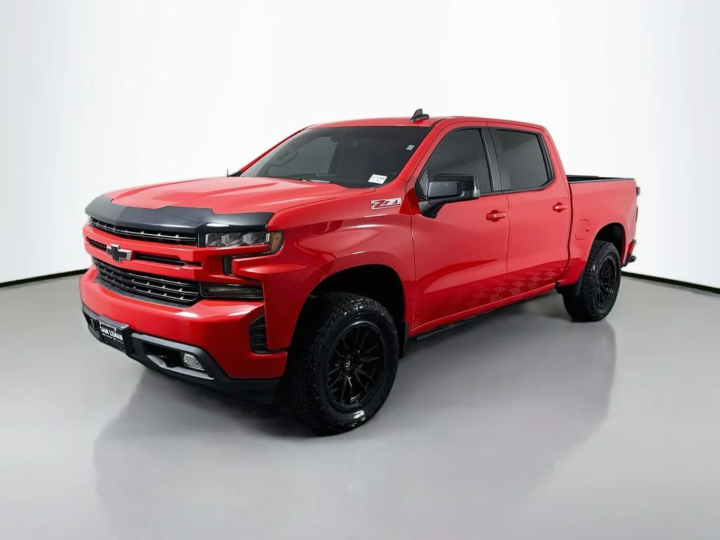 Used 2020 Red Chevrolet RST image 3