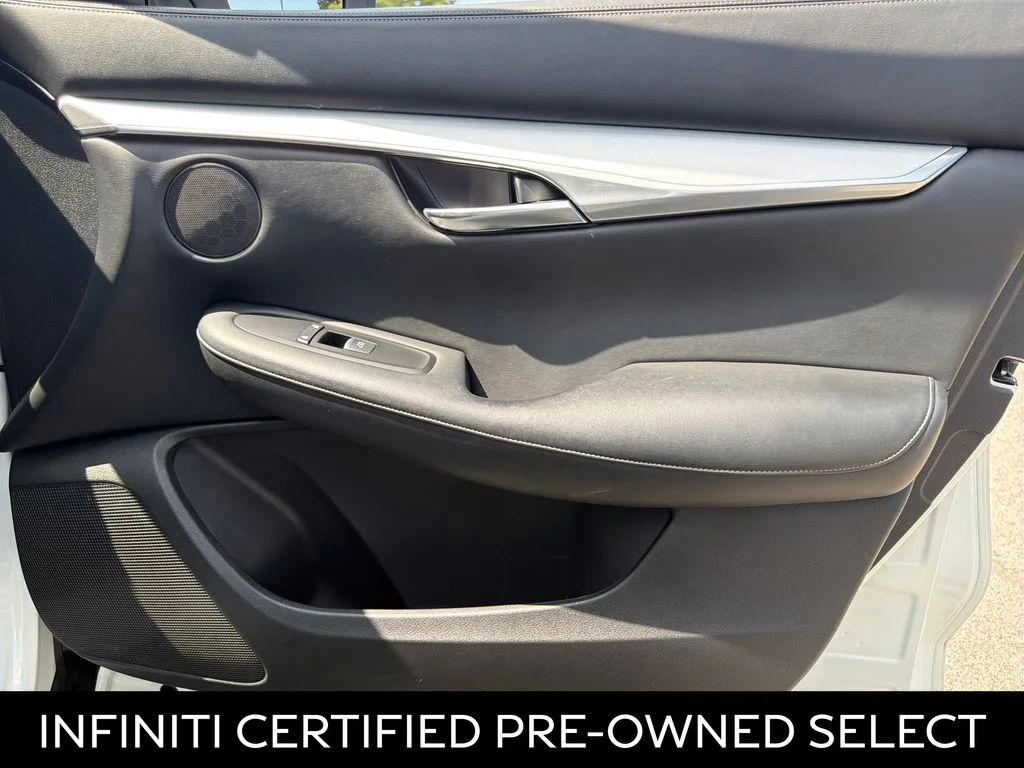 Certified Used 2020 Majestic White INFINITI LUXE image 37