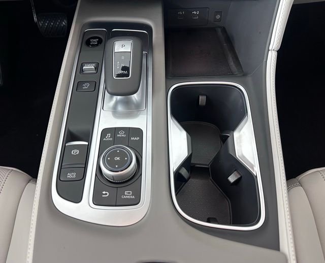 Certified Used 2026 White INFINITI LUXE image 20