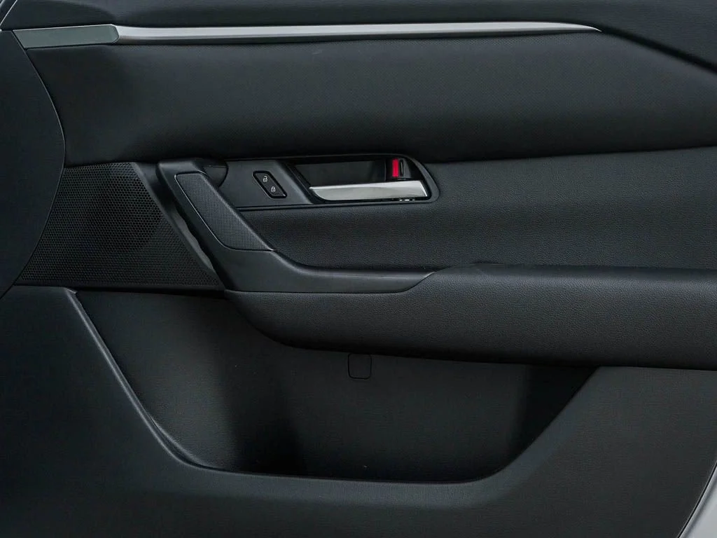 New 2026 Machine Gray Metallic Mazda 2.5 S Select AWD image 9