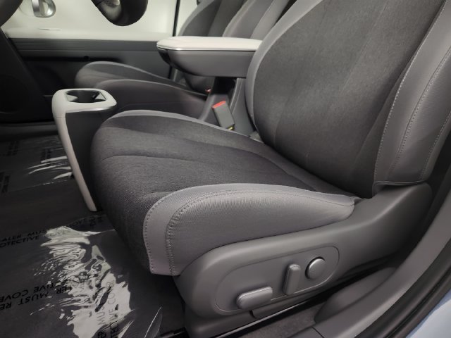 Certified Used 2024 Blue Hyundai SEL image 12
