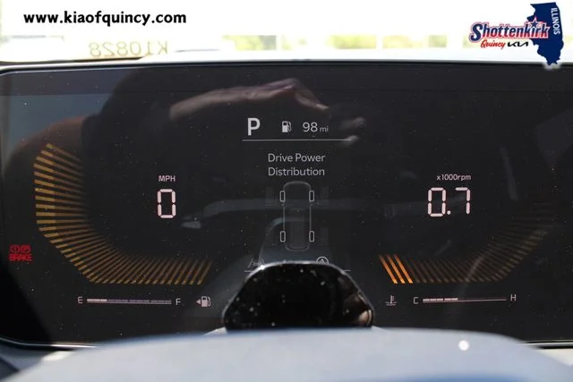 New 2027 Brown Kia X-Line EX image 32