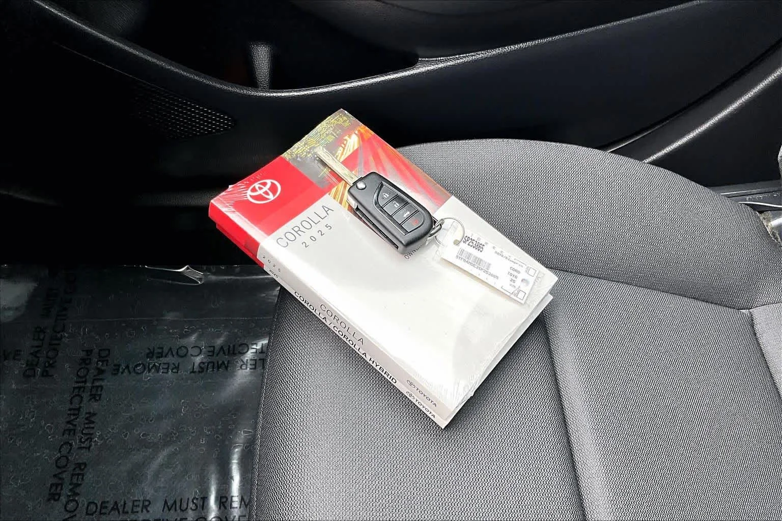 Certified Used 2025 Blueprint Toyota LE image 15