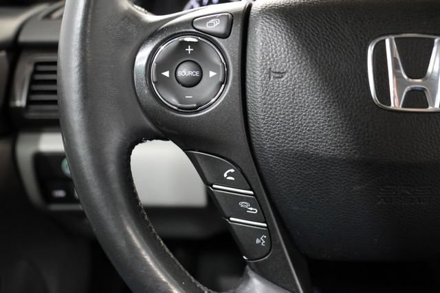 Certified Used 2013 Silver Honda EX-L image 20