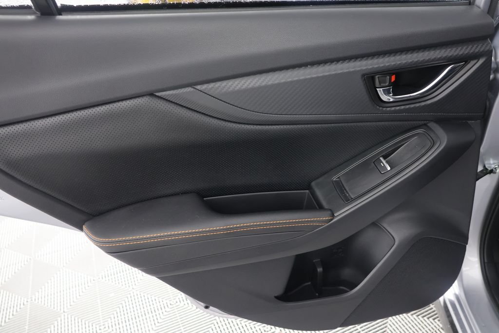 Used 2019 Silver Subaru 2.0i Limited image 26