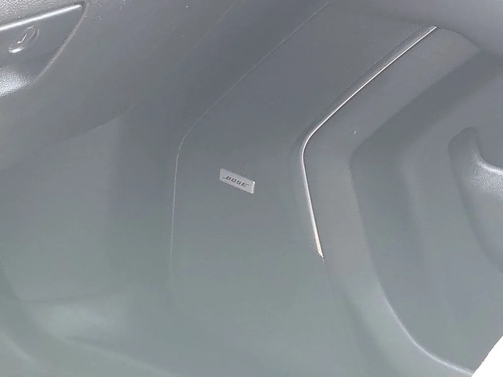 Used 2021 Summit White Chevrolet RST image 30